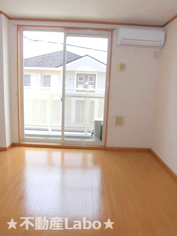 デフィー　Aの居間・リビング