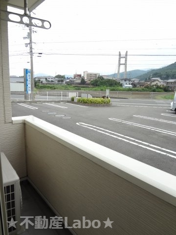 トォリセッテのバルコニー