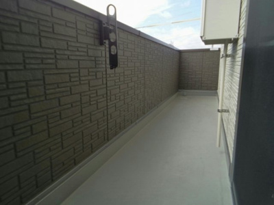 【バルコニー】 | ウル・シャンティ Ｃ | バルコニー