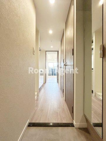 プレサンス吹上駅前エテルノの玄関