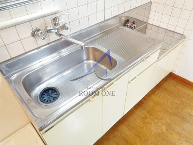 ワタナベビルのキッチン|キッチンです。