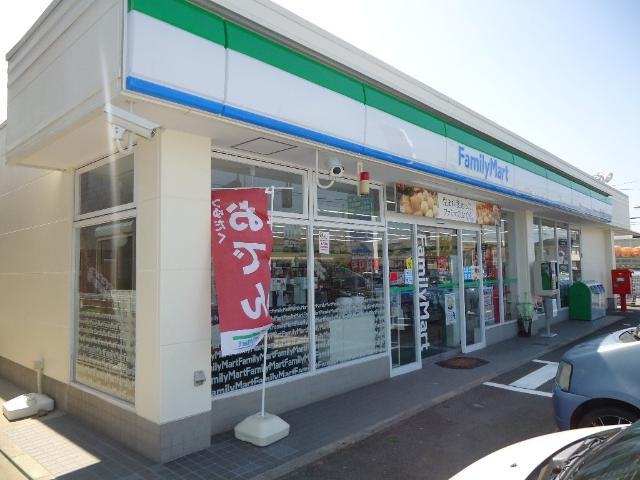 コンフォール三宅　　刈谷市近郊の賃貸はクラスホーム刈谷店の周辺|ファミリーマート碧南伏見屋店まで436ｍ