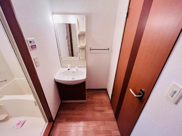 コンフォール三宅　　刈谷市近郊の賃貸はクラスホーム刈谷店の洗面所|洗面