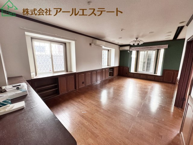 姫路市林田町林田　　　中古戸建の居間・リビング