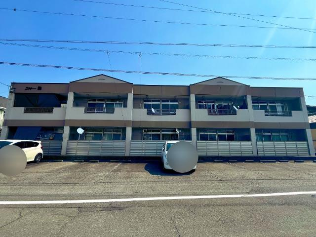 シャトー雅　　刈谷市近郊の賃貸はクラスホーム刈谷店の外観|外観写真（昼）