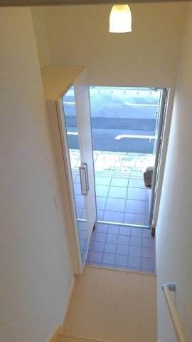 サニーブローテ住吉Ⅲ　　刈谷市近郊の賃貸はクラスホーム刈谷店の玄関|毎日通る玄関はこちらです