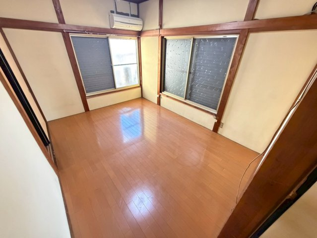 【寝室】 | 西口駅前店舗