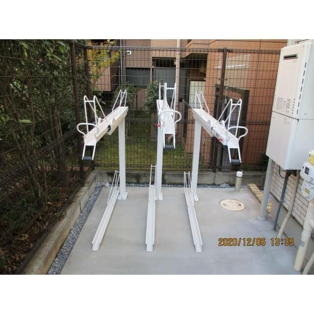 サニーコークの駐車場|■駐輪場