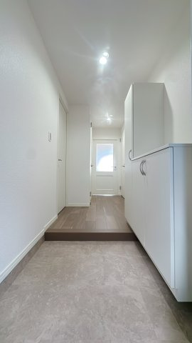 【玄関】 | ホワイトキャッスル今池2☆仲介手数料半額☆