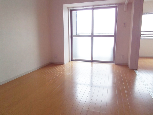 エリアＭの居間・リビング|11帖の広々LDKスペースです！