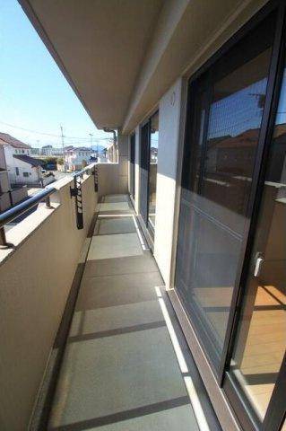 菊池郡菊陽町光の森３丁目の賃貸マンションのバルコニー