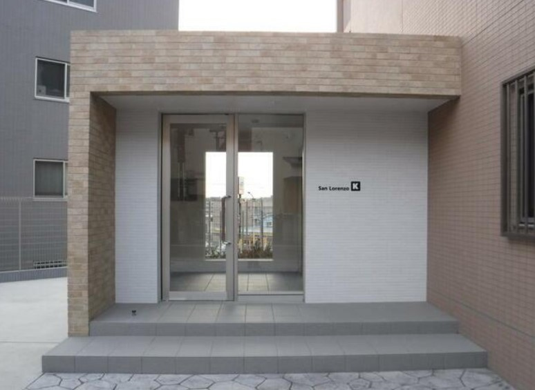 サンロレンツォKのエントランス