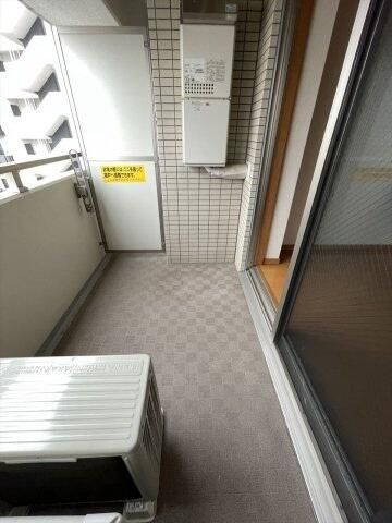 スカイコート浅草雷門のバルコニー
