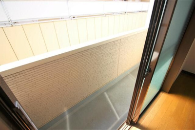 【バルコニー】 | マルーンタウン