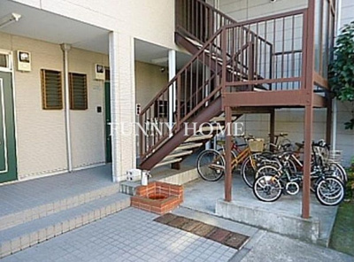 【エントランス】 | マルーンタウン