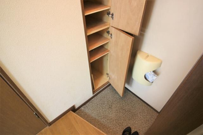 【玄関】 | マルーンタウン