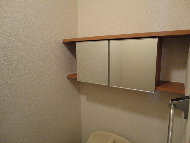 グランエストの収納|トイレ収納