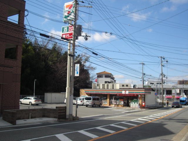 グランエストの周辺|セブンイレブン神戸山田小部店まで80ｍ