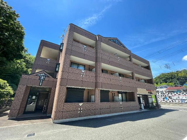 グランエストのエントランス|外観写真（昼）