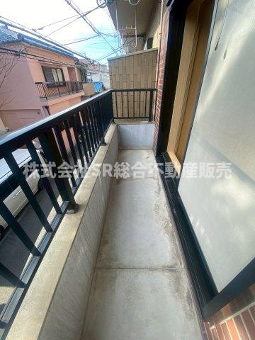 新池島町1丁目中古戸建のバルコニー|南向きのバルコニーは2面にあり陽当たり良好です♪