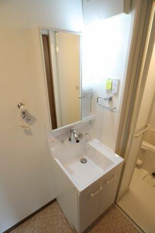 桜ヒルズ護国寺の独立洗面台