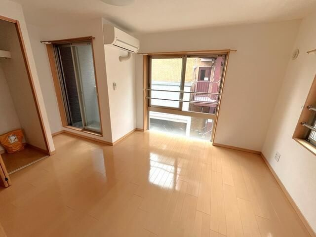 ミヤコウエストのエントランス