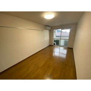 パークサイド高蔵寺の居間・リビング