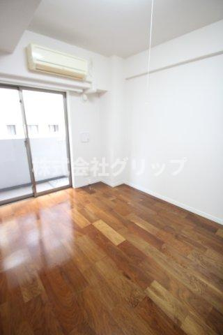 メインステージ川崎Ⅲの洋室