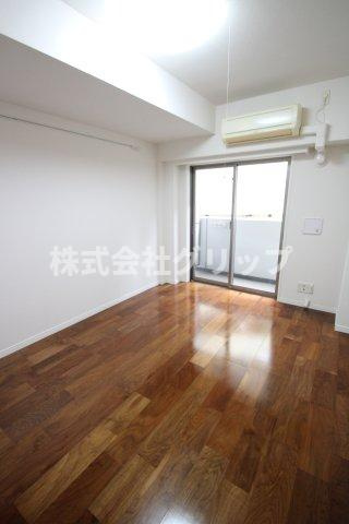 メインステージ川崎Ⅲの洋室