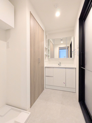 【独立洗面台】 | グランロイヤル曳舟 | ～洗面化粧室写真～