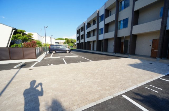 コーエーアビタシオンの駐車場|駐車場完備です