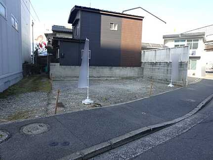 南区東雲３丁目の前面道路含む現地写真