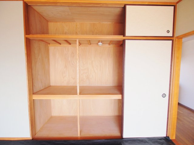 クレール安芸の収納