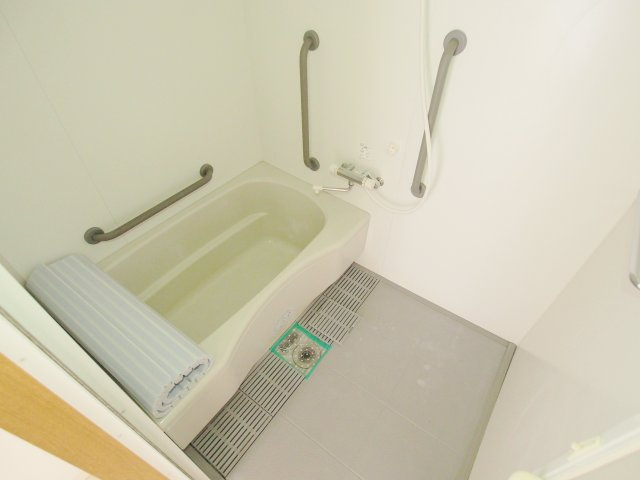 クレール安芸の浴室