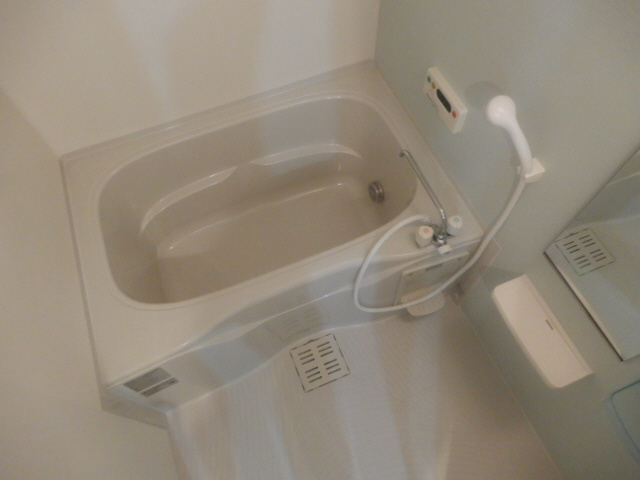 リシアンサス　ポピーの浴室