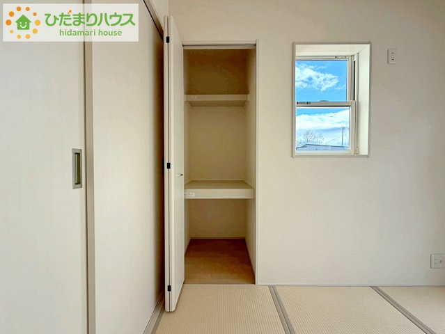リーブルガーデン須賀川森宿第8　新築戸建　2号棟の収納|和室にもクローゼット完備！お子様のおもちゃなどがスッキリ収納できますね(^^♪