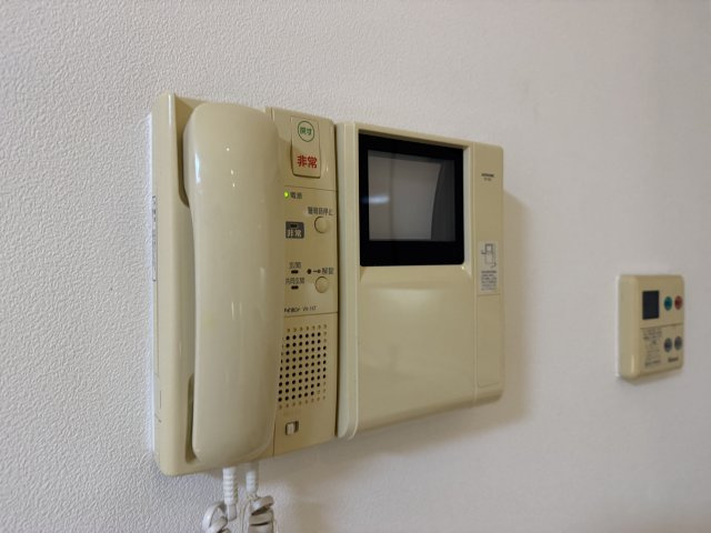 メゾンヴェール北桜塚　東棟のセキュリティ