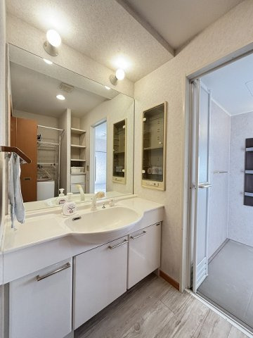 【独立洗面台】 | ユートピア大入