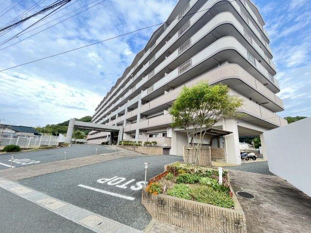 【外観】 | ユートピア大入 | 大入駅まで徒歩11分。駐車場空き有（月額3500円）