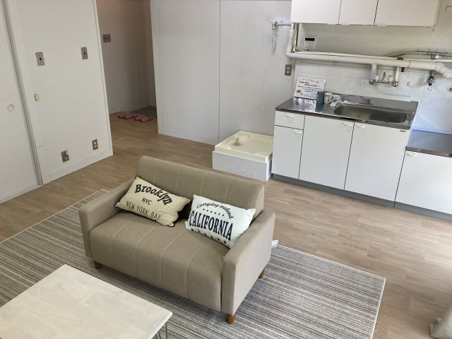 ドミールサニー君影のその他|開放感の有る室内はオススメ、洗濯機も室内に置けます