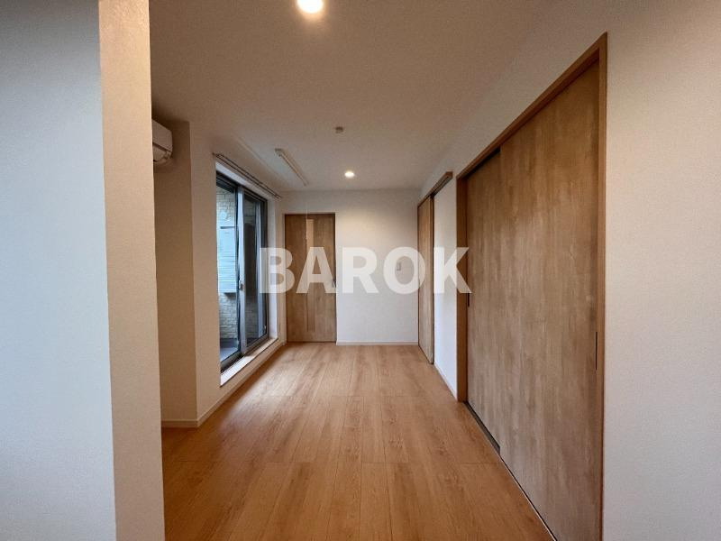 大野城市山田４丁目のアパートの居間・リビング