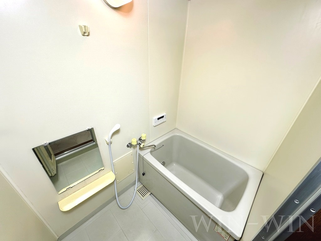 ユトリロ西浜の浴室