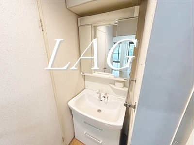 【洗面所】 | 大谷口コーポ | 洗面台です。