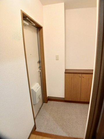 ハイム　アリオン　　刈谷市近郊の賃貸はクラスホーム刈谷店の玄関|落ち着いた玄関です