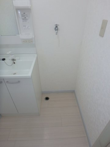 日高市貸家の浴室|追い焚き機能付き