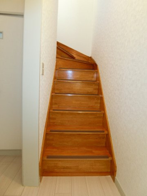 【その他】 | 日高市貸家 | 階段