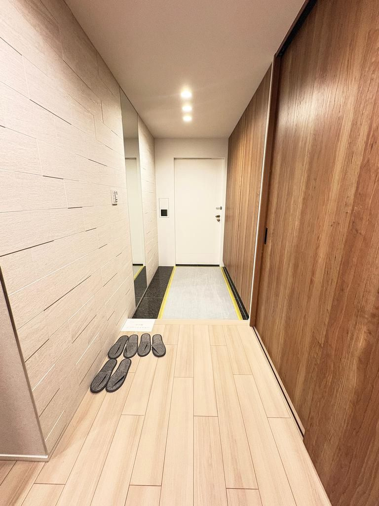 世田谷弦巻ハイムの玄関