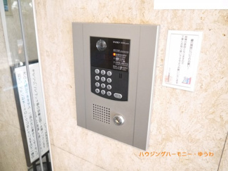 【その他共用部分】 | オートロック付になっていますので、不審者対策は、しっかりとしています。