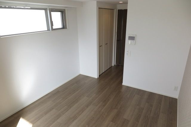 スプランディッド大阪ＷＥＳＴの洋室