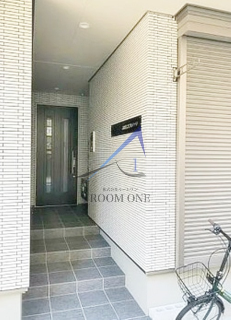 紙田時空ビルのエントランス|エントランスです。